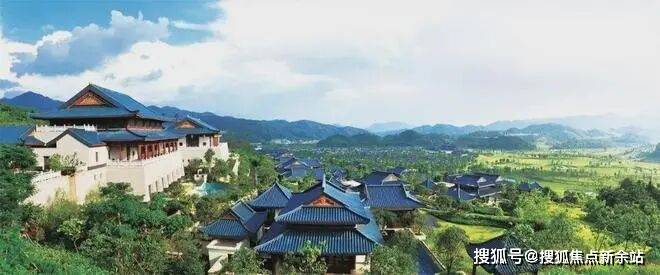 化温泉“天花板”感受山间温泉的温暖疗愈！从都国际欢迎您的莅临品鉴j9九游会真人游戏第一体验水墨丹青+雍容宁静的完美假期！打卡从(图9)