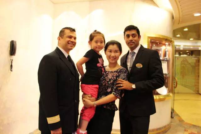 艳遇姐妹们的旅行也很精彩！九游会j9登录邮轮上没有(图17)